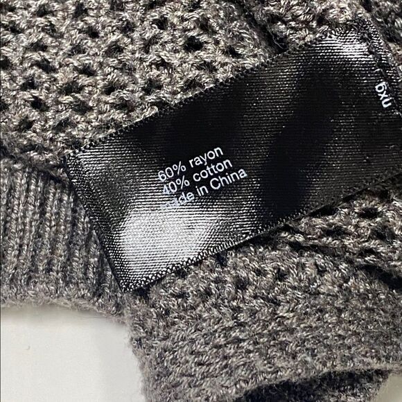 Lane Bryant Gray Knit Sleeveless V-Neck Tunic Sweater Women's Size 14/16 - Picture 14 of 14